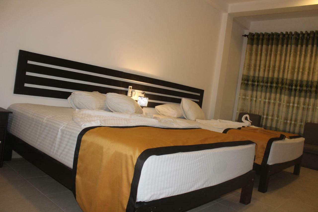 Hotel Senora Kataragama Eksteriør bilde