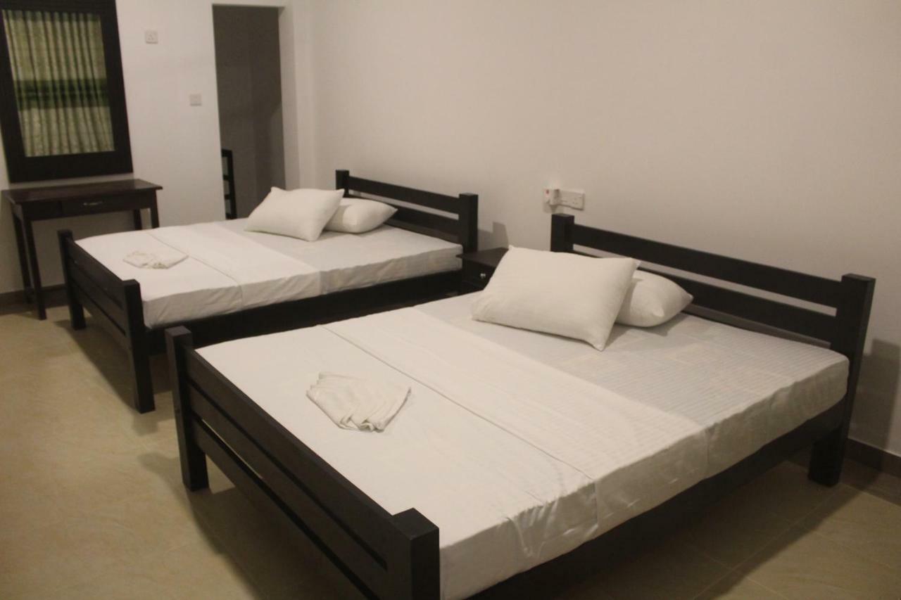 Hotel Senora Kataragama Eksteriør bilde