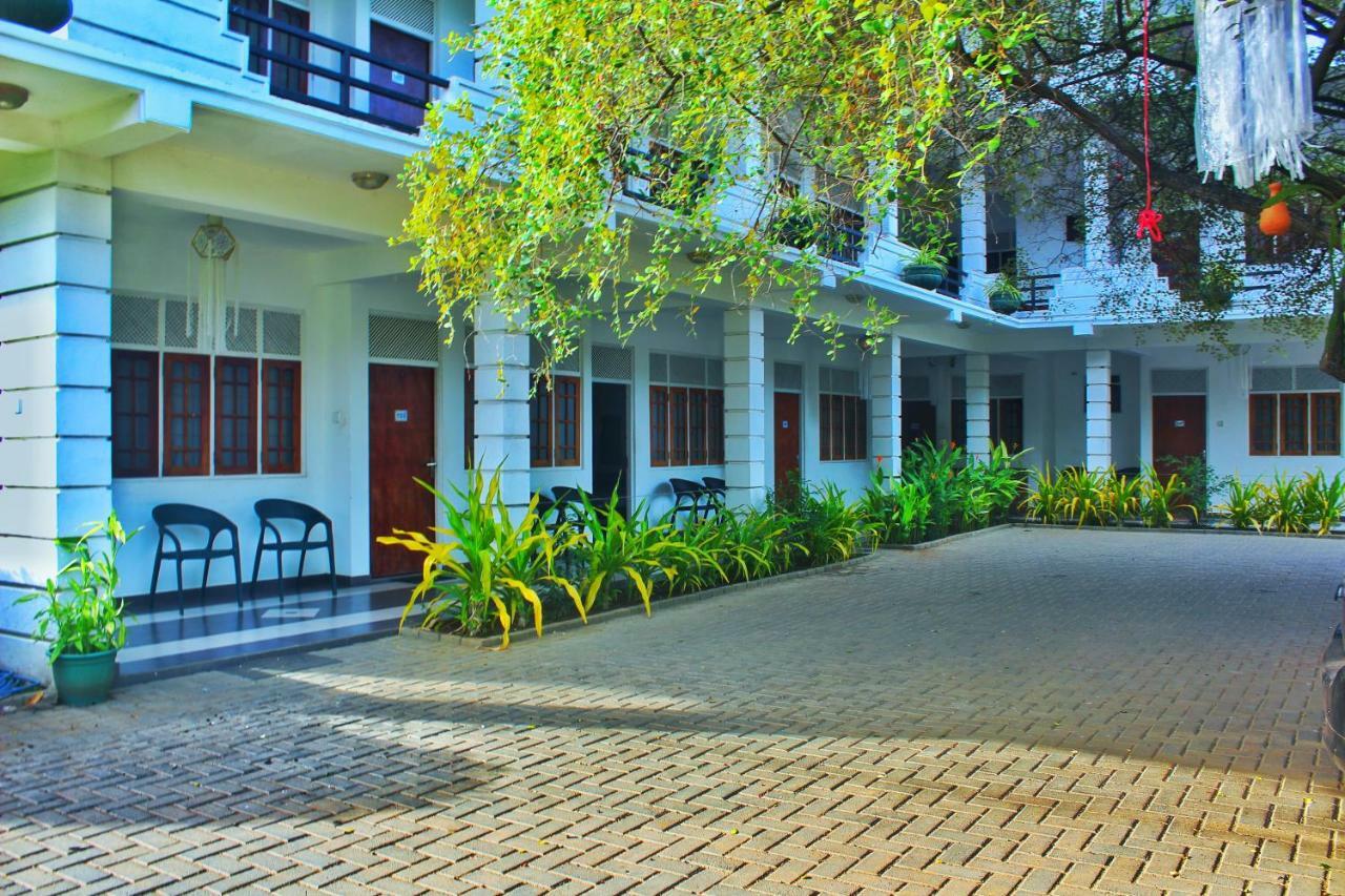 Hotel Senora Kataragama Eksteriør bilde